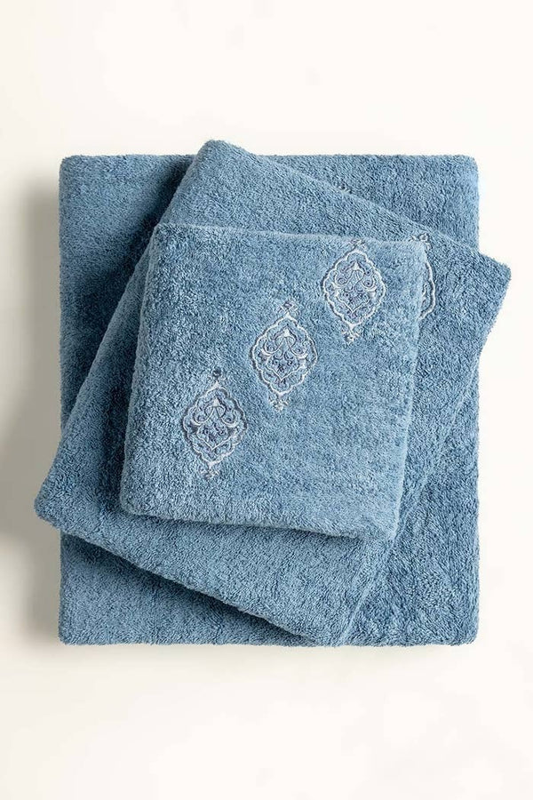 Oasis 3-Piece Combed Embroidered Towel Set