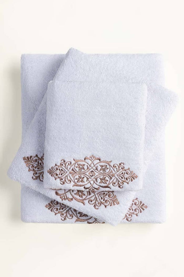 White 3-Piece Combed Embroidered Towel Set
